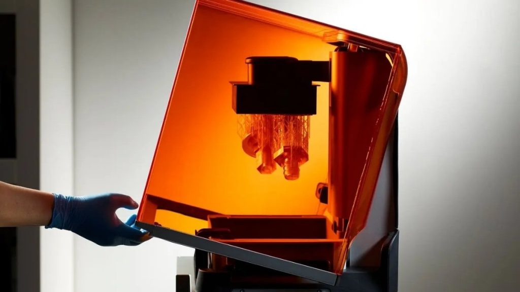 SLA 3D Printing