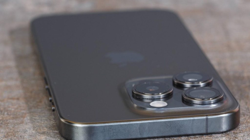 Outer Structure of Iphone