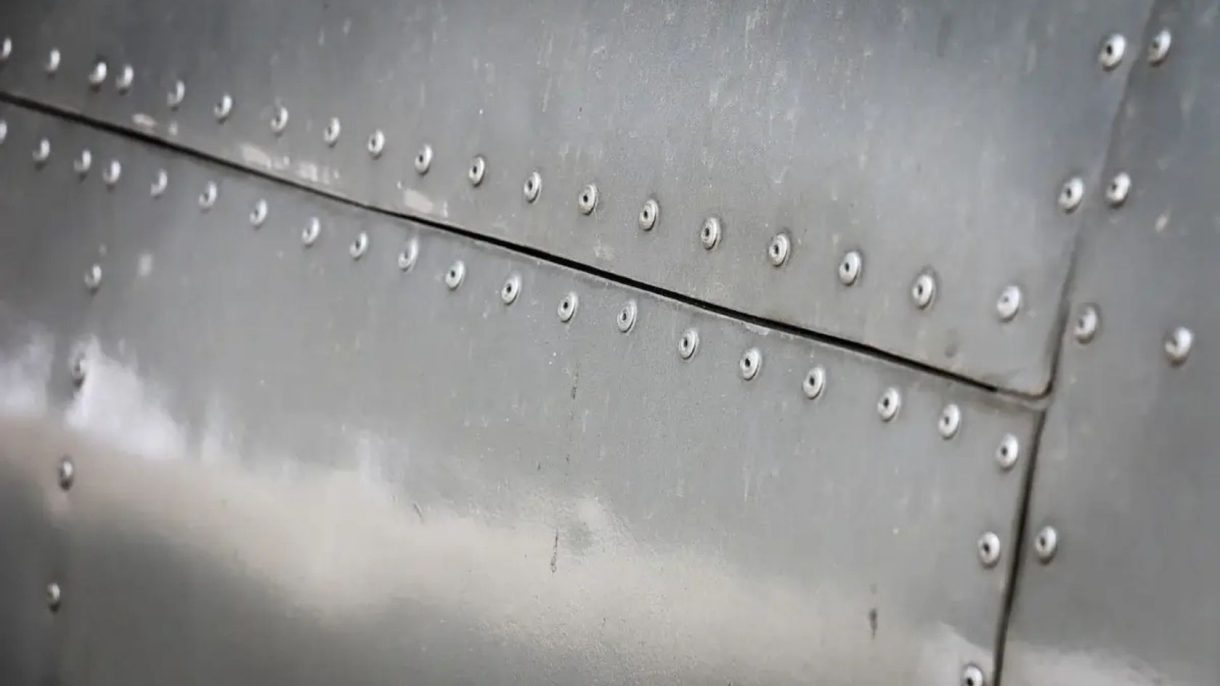 Sheet Metal Riveting Process Sheet Metal Duct Fabrication Process (HVAC) - ApexRapid