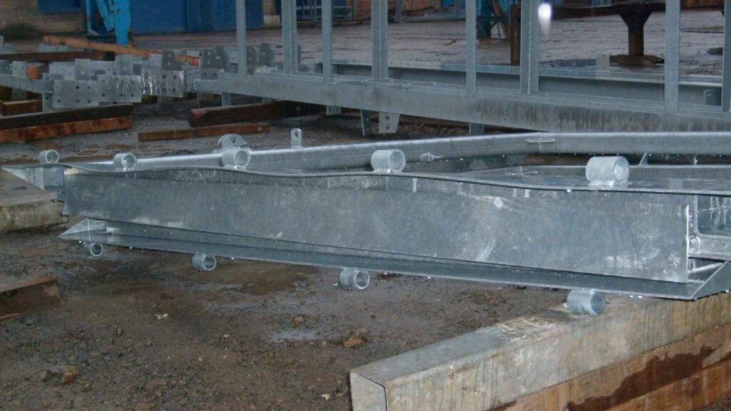 Distortion & Warped Metal Bars