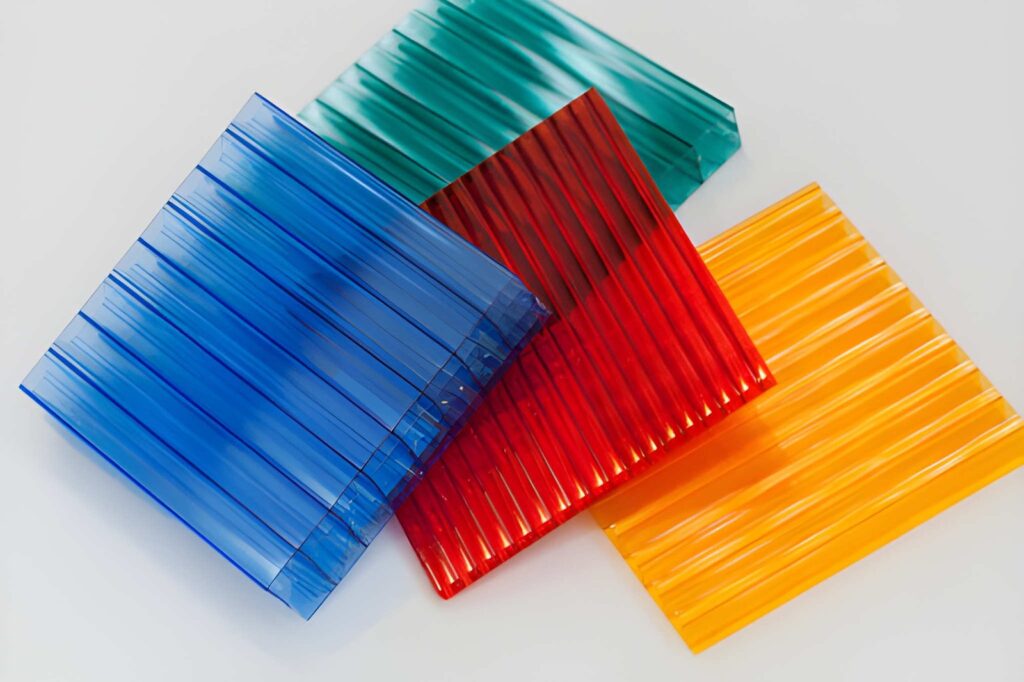 Polycarbonate hollow sheets
